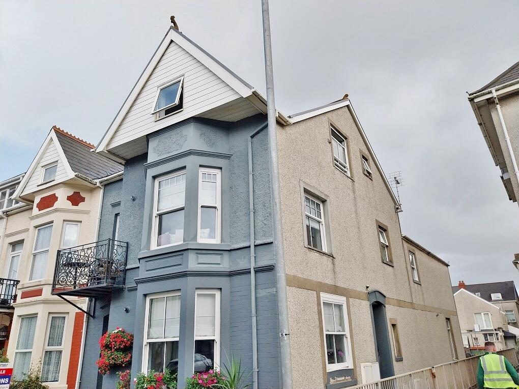 Additional image 15 of Esplanade Avenue, Porthcawl, Bridgend (County of), CF36