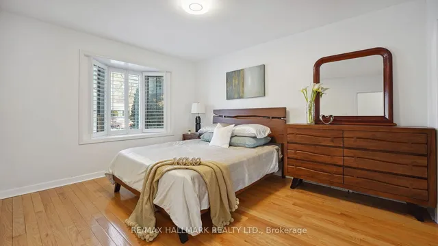 Additional image 17 of 73 Regency Sq