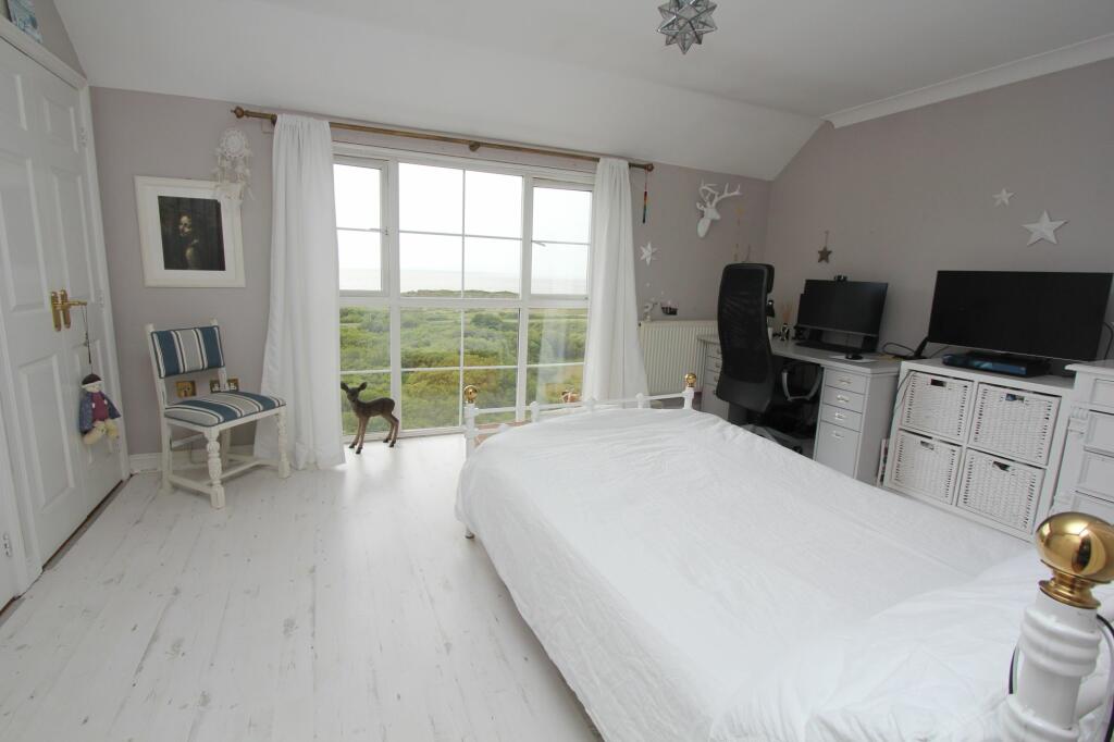 Additional image 14 of Heol Y Dryw, Rhoose Point, CF62 3LR