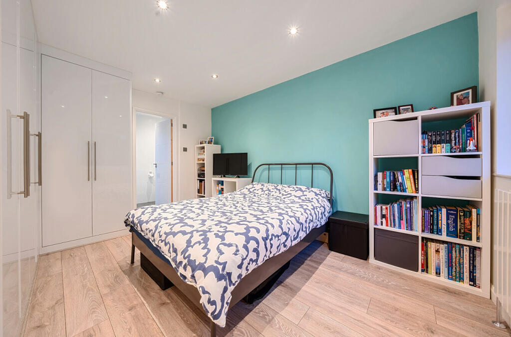 Additional image 10 of Southborough Road, Bromley, BR1