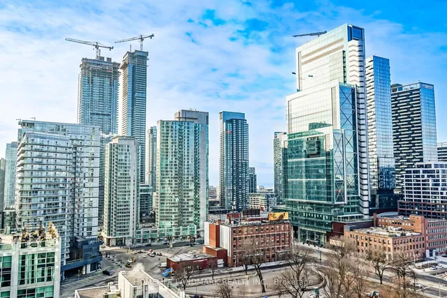 Additional image 14 of 375 King St Unit 1603