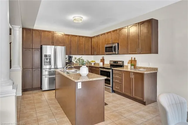 Additional image 17 of 86 Keystone Crescent Cres