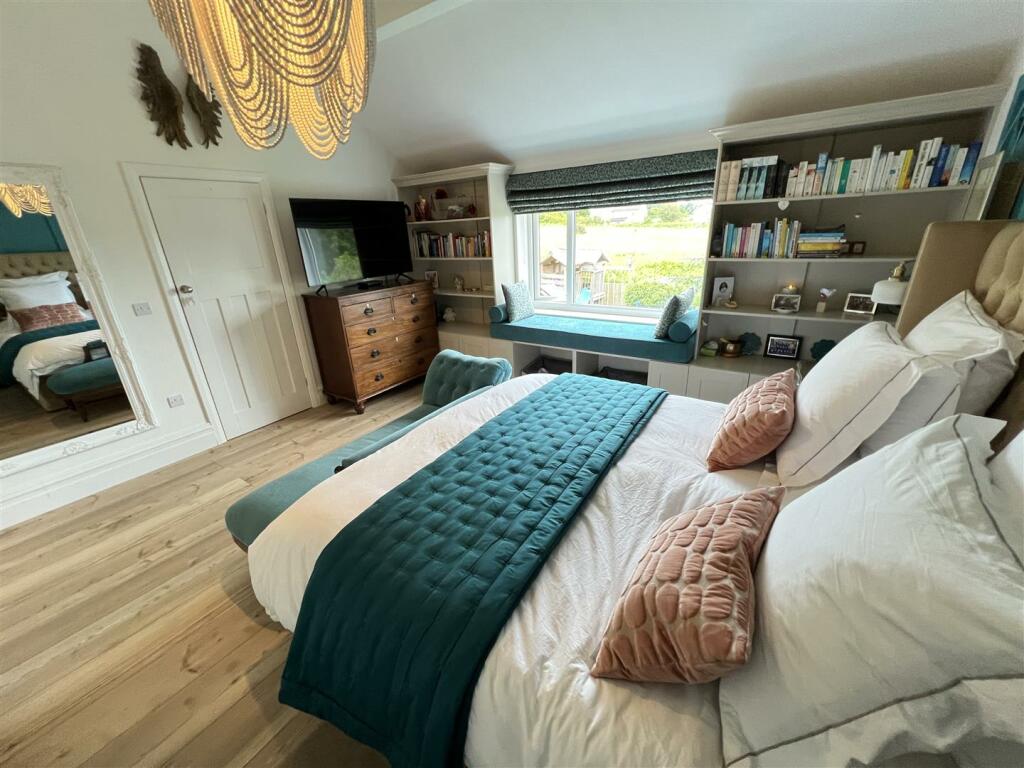 Additional image 23 of Mostyn Avenue, Heswall, Wirral