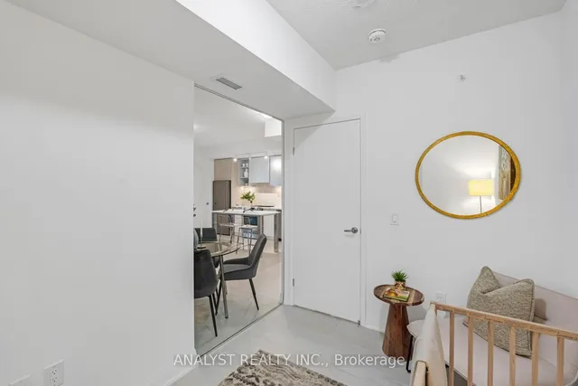 Additional image 19 of 10 Gibbs Rd Unit 717