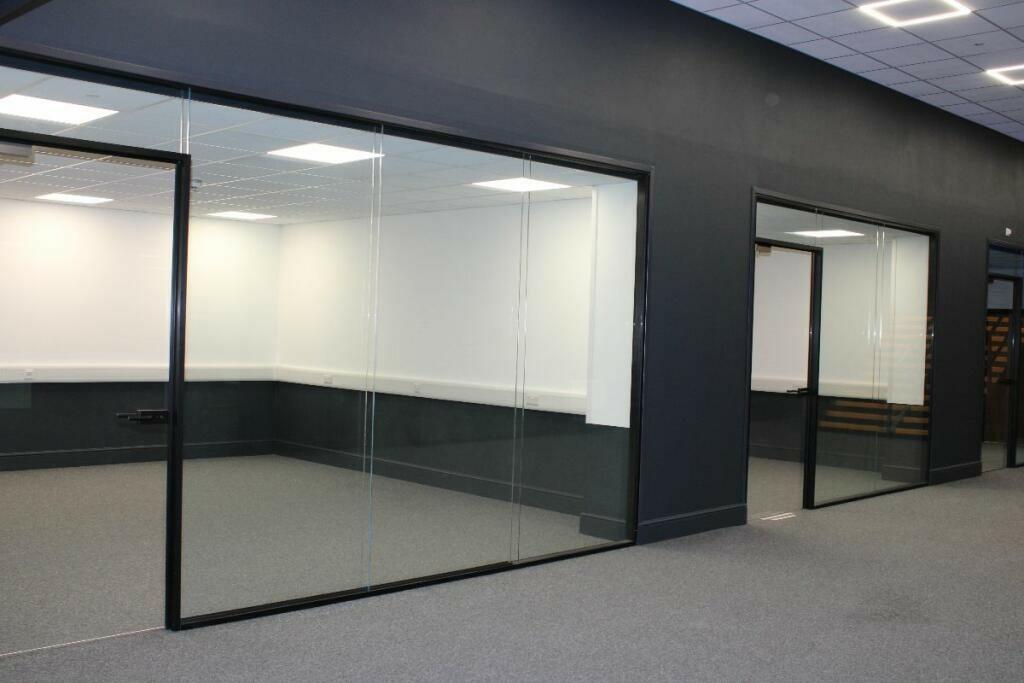 Additional image 3 of Arrowe Brook Road, CH49