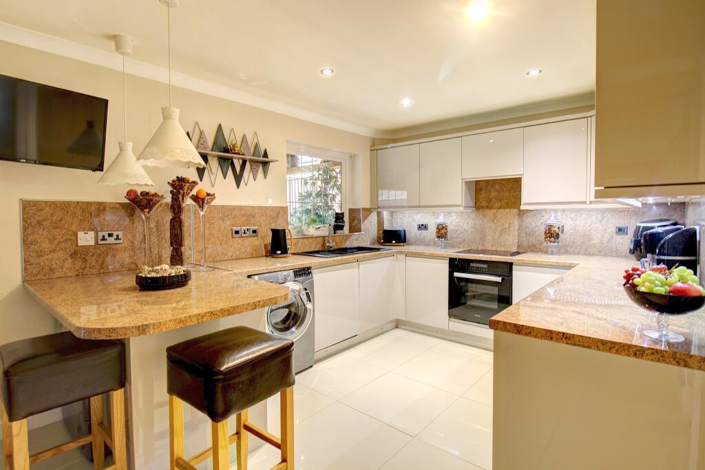 Additional image 5 of Cleeve, Tamworth, B77