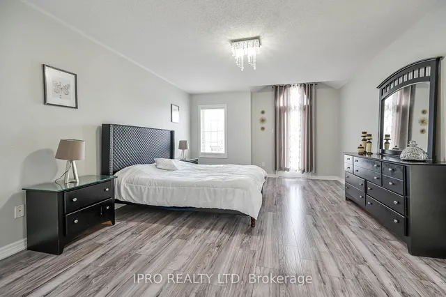 Additional image 22 of 21 Pebble Valley Ave