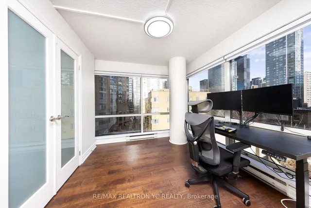 Additional image 14 of 1001 Bay St Unit 604