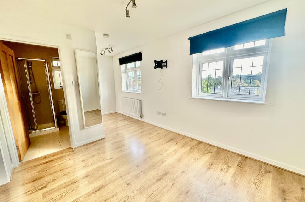 Additional image 20 of Parkway Drive, Queens Park, Bournemouth, BH8