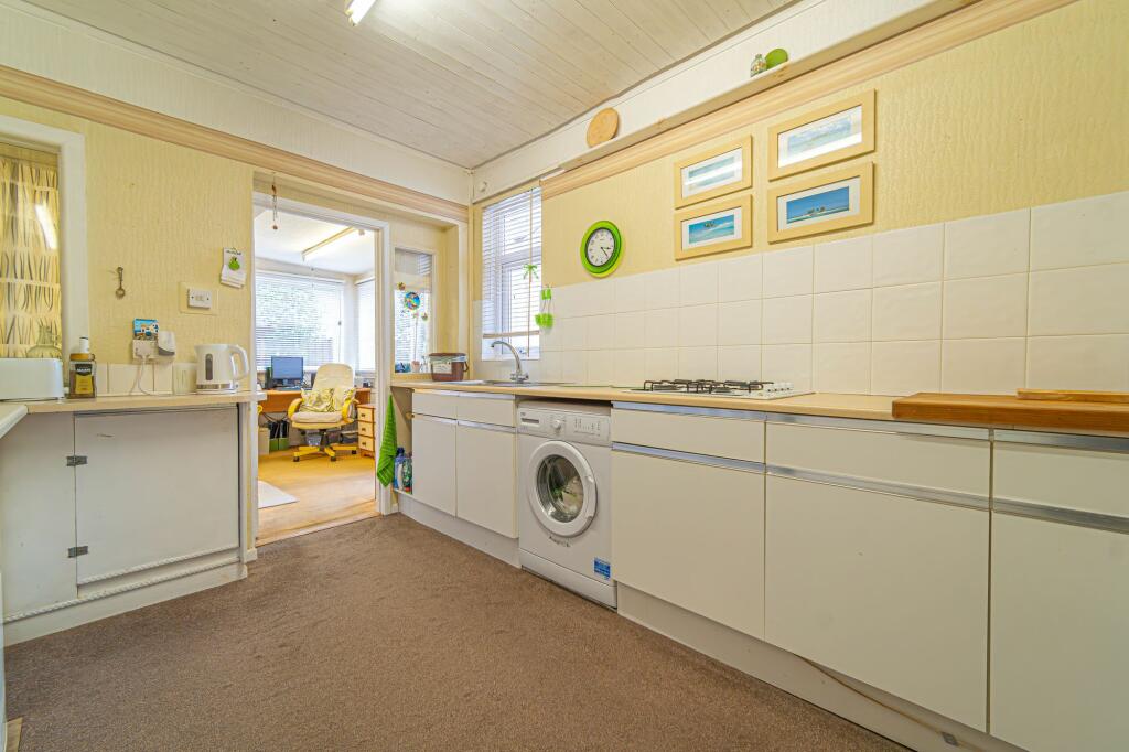 Additional image 4 of New Road, Porthcawl, CF36