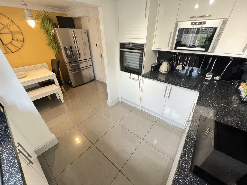 Additional image 9 of Smallridge Close, Pensby, Wirral