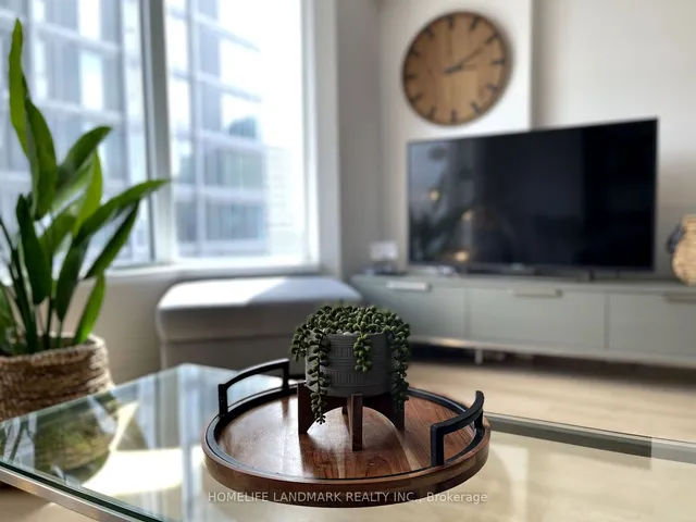 Additional image 4 of 155 Yorkville Ave Unit 2608