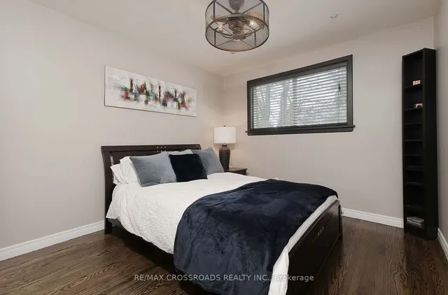 Additional image 17 of 52A Cedar Brae Blvd