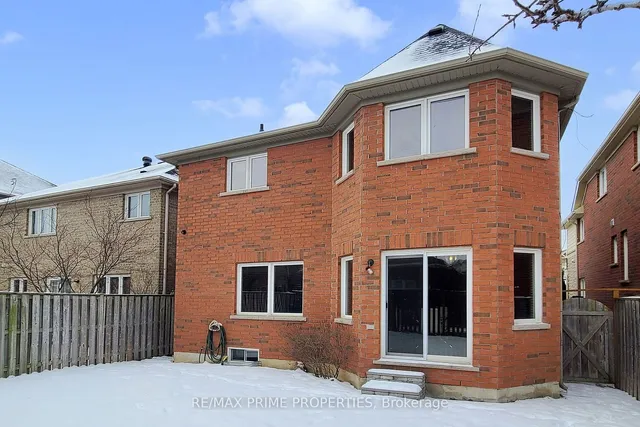 Additional image 37 of 748 CALDWELL Cres