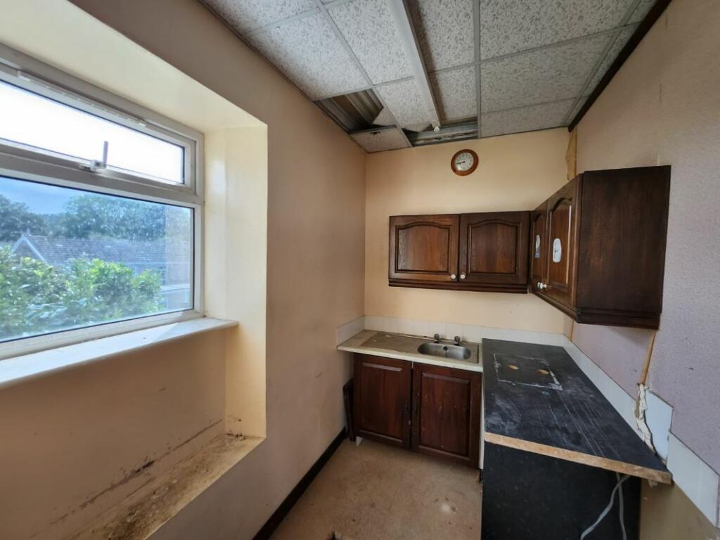 Additional image 8 of 27 Bridgend Road, Aberkenfig, Bridgend, Mid Glamorgan, CF32 9BG