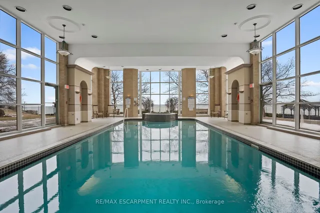 Additional image 32 of 2190 Lakeshore Rd Unit 403