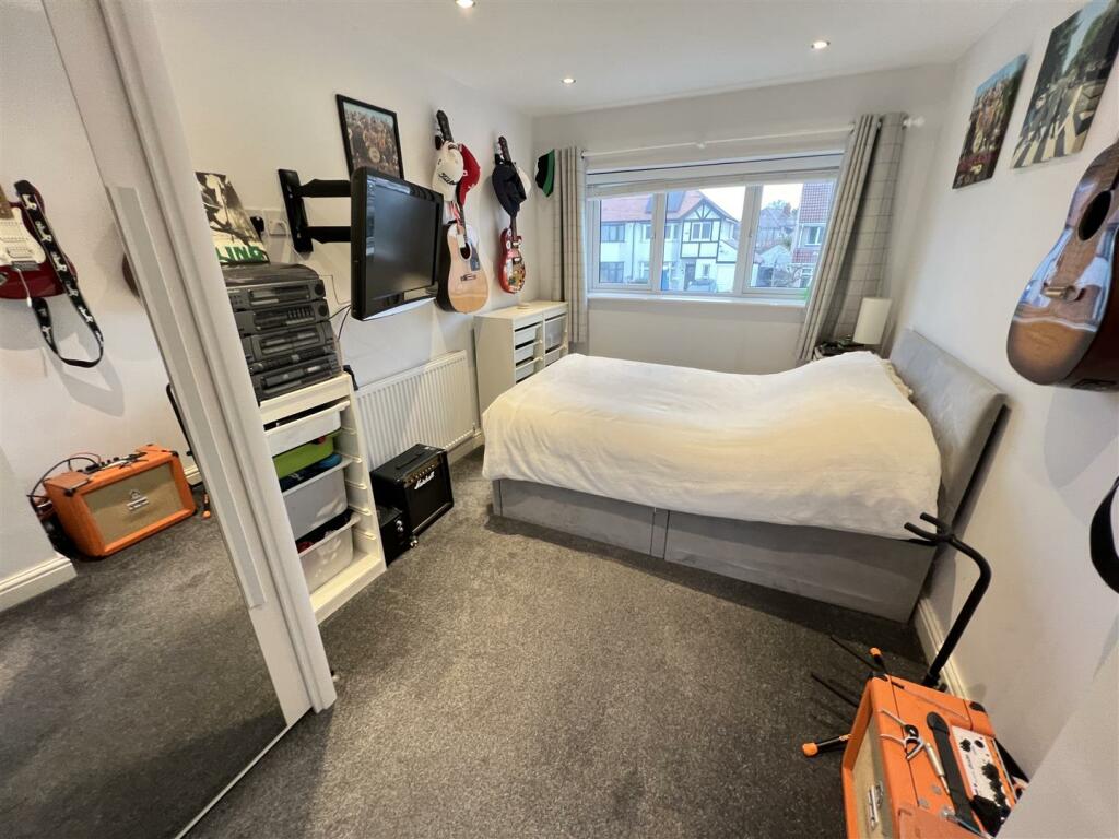 Additional image 20 of Elmwood Drive, Heswall, Wirral