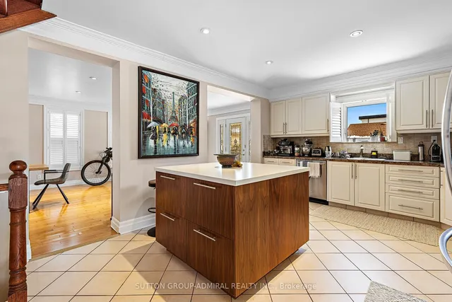 Additional image 8 of 42 Glen Long Ave