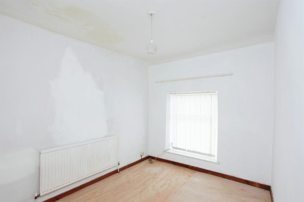 Additional image 7 of Commercial Street, Maesteg