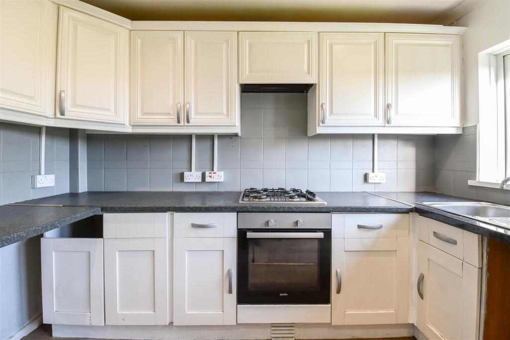 Additional image 8 of Pendoylan Close, Barry