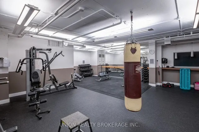 Additional image 19 of 333 Adelaide St Unit 1012