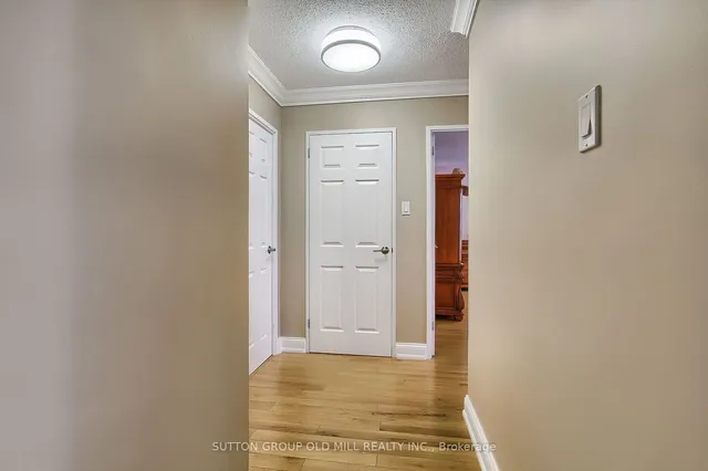 Additional image 17 of 362 The East Mall Unit 1908