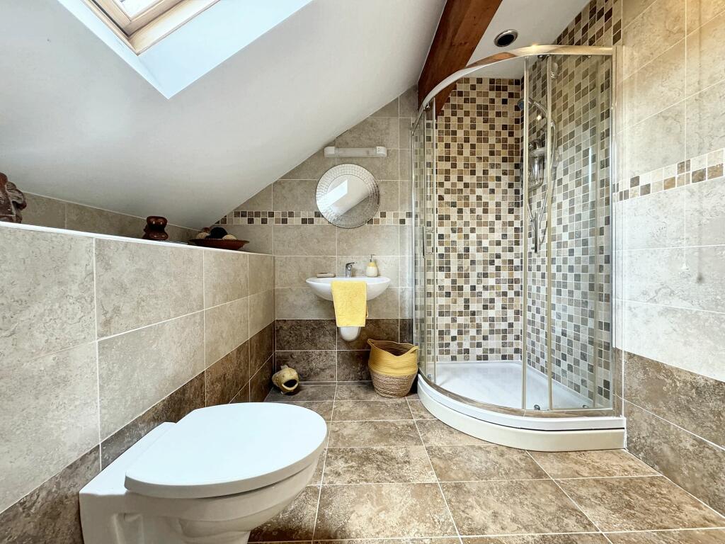 Additional image 40 of The Meadows, Waterloo, Machen