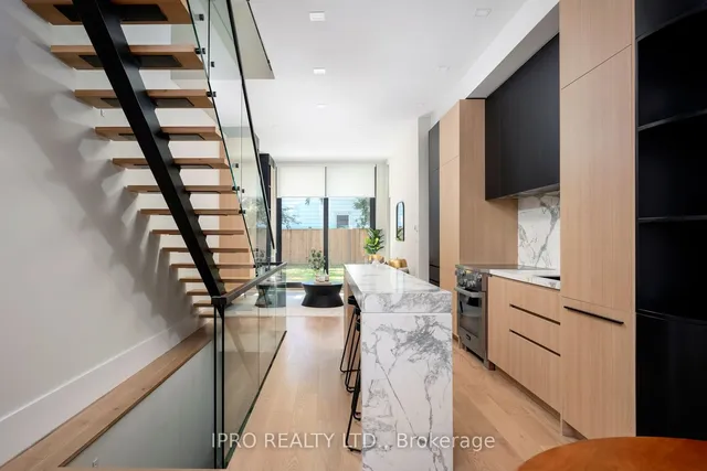 Additional image 6 of 951B Greenwood Ave