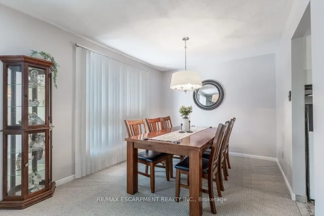 Additional image 11 of 984 Easterbrook Ave