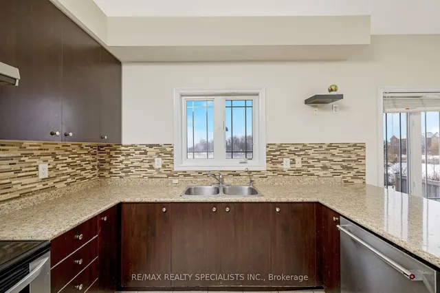 Additional image 17 of 220 Mclaughlin Ave