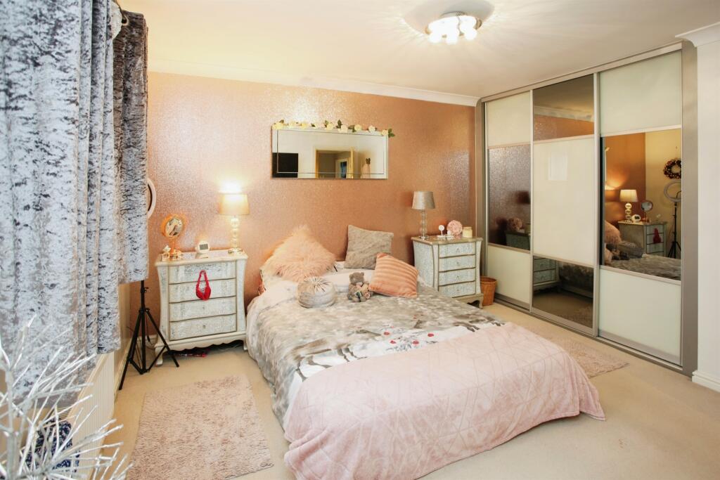 Additional image 10 of Meadowland Close, Caerphilly