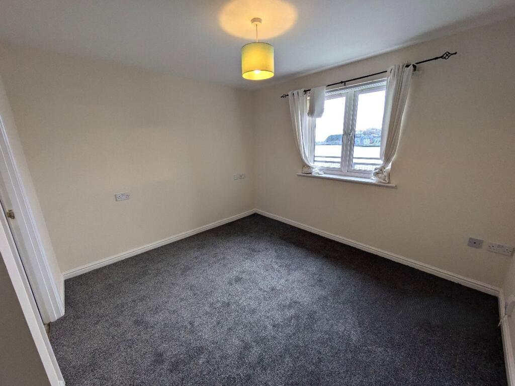 Additional image 9 of Third Floor Apartment, Glan Y Mor, Y Rhodfa, Barry, CF63 4BB