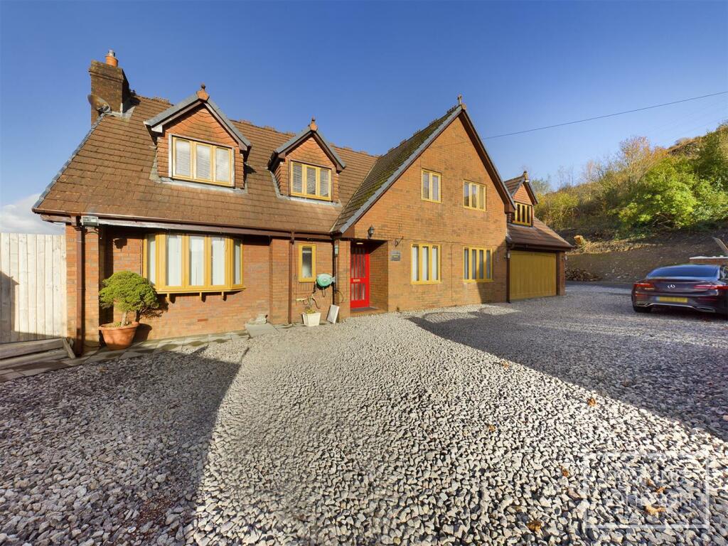 Additional image 2 of Brynderwen Close, Cilfynydd, Pontypridd