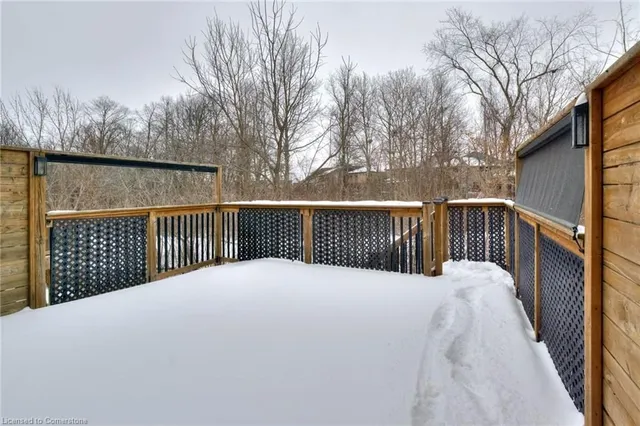 Additional image 43 of 51 Meadowridge St