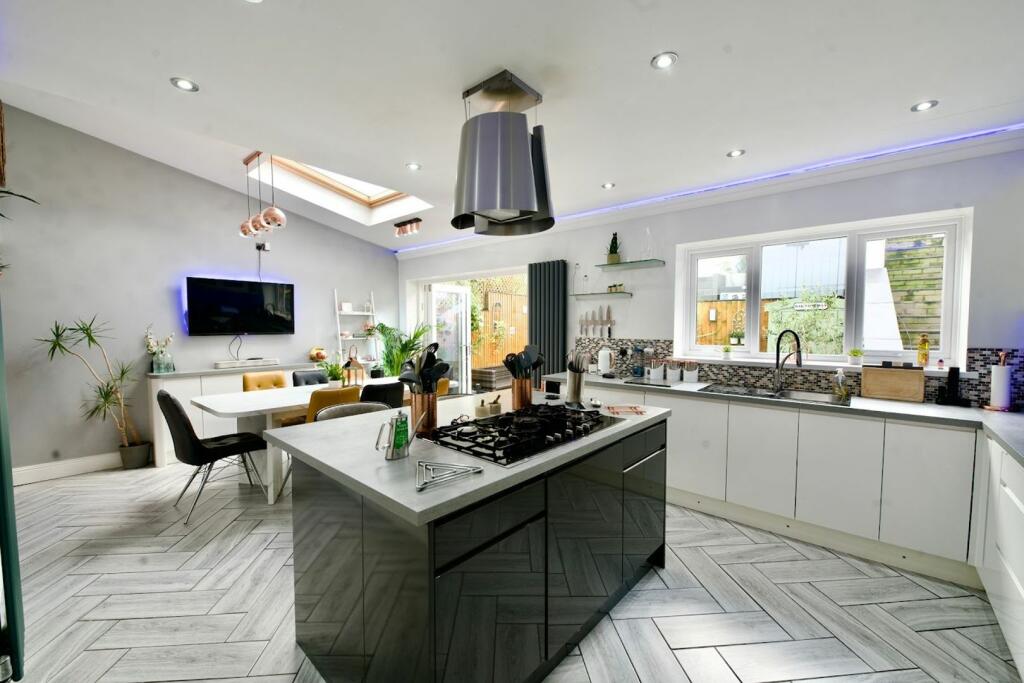 Additional image 8 of Cynon View, Pontypridd, CF37