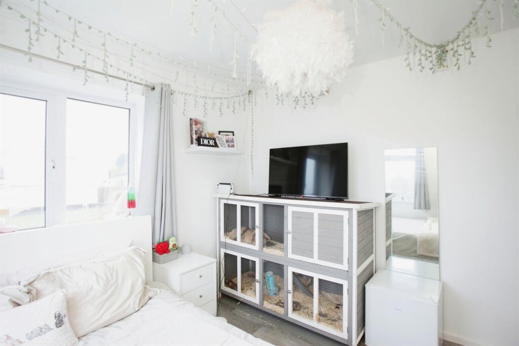 Additional image 9 of St. James Close, Maesycwmmer, Hengoed