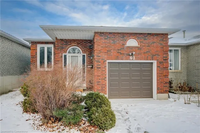 Additional image 36 of 62 Robson Cres