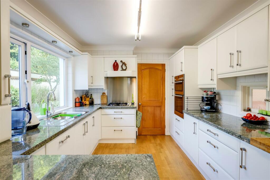 Additional image 7 of 2 Turnpike Close, Dinas Powys, CF64 4HT