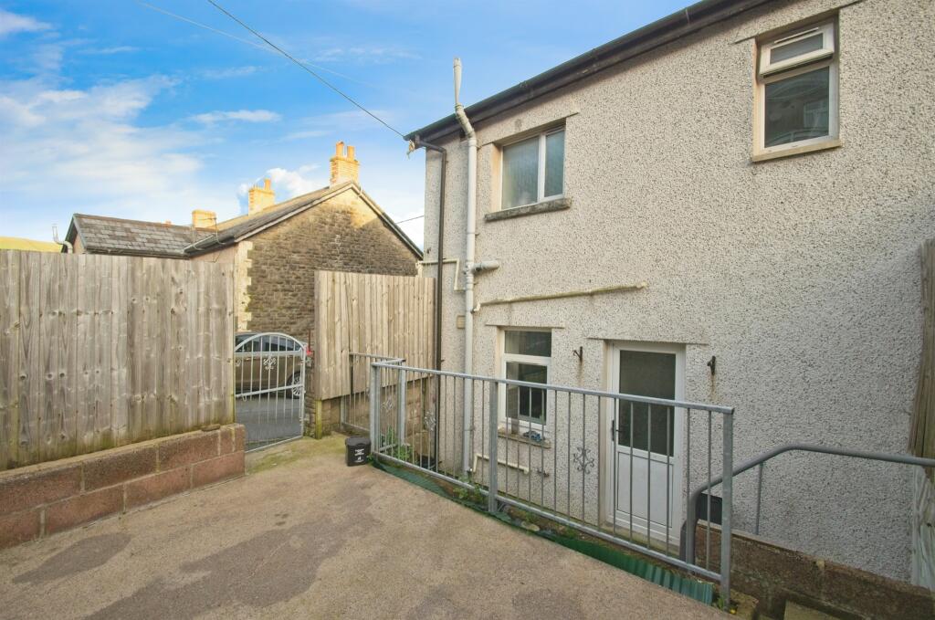 Additional image 16 of Lincoln Street, Porth