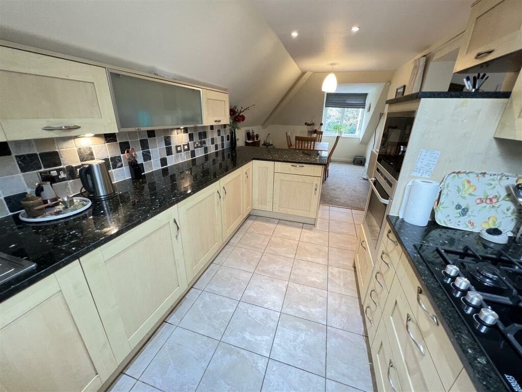 Additional image 8 of Telegraph Road, Heswall, Wirral