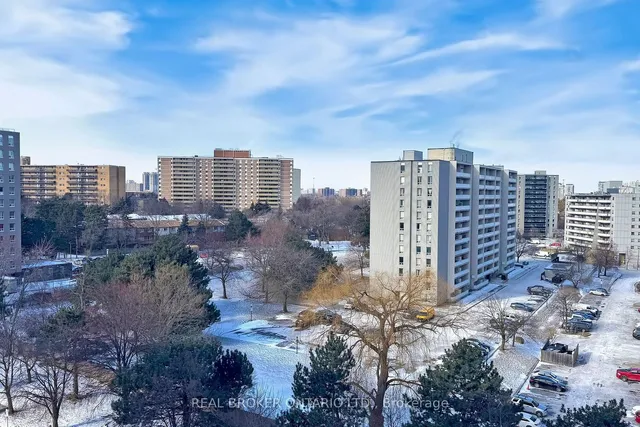 Additional image 29 of 2 GLAMORGAN Ave Unit 1012