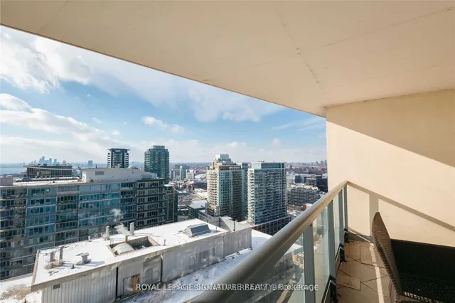 Additional image 15 of 51 East Liberty St Unit Ph07