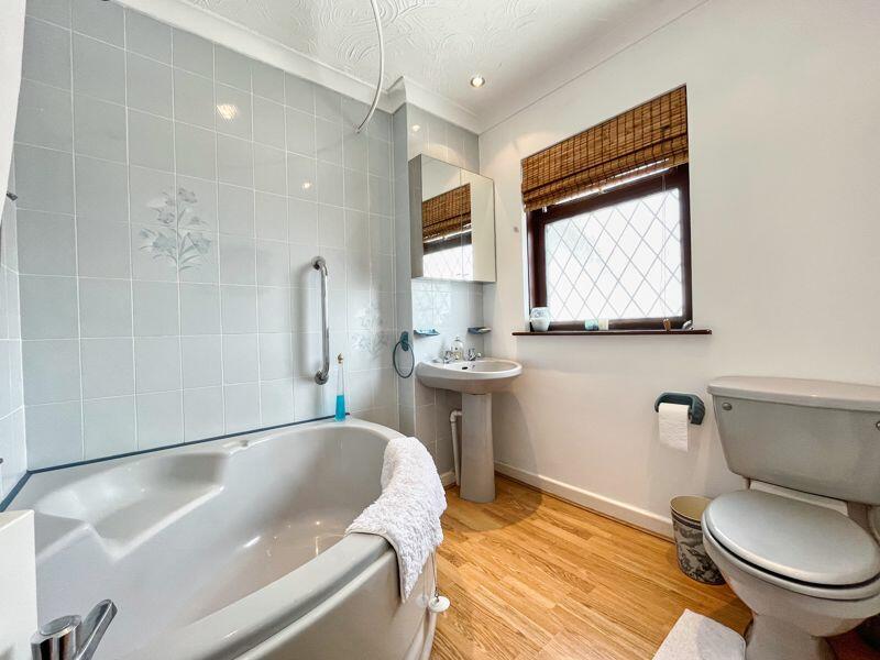 Additional image 31 of 6 Long Acre Court, Porthcawl, Bridgend, CF36 3TJ