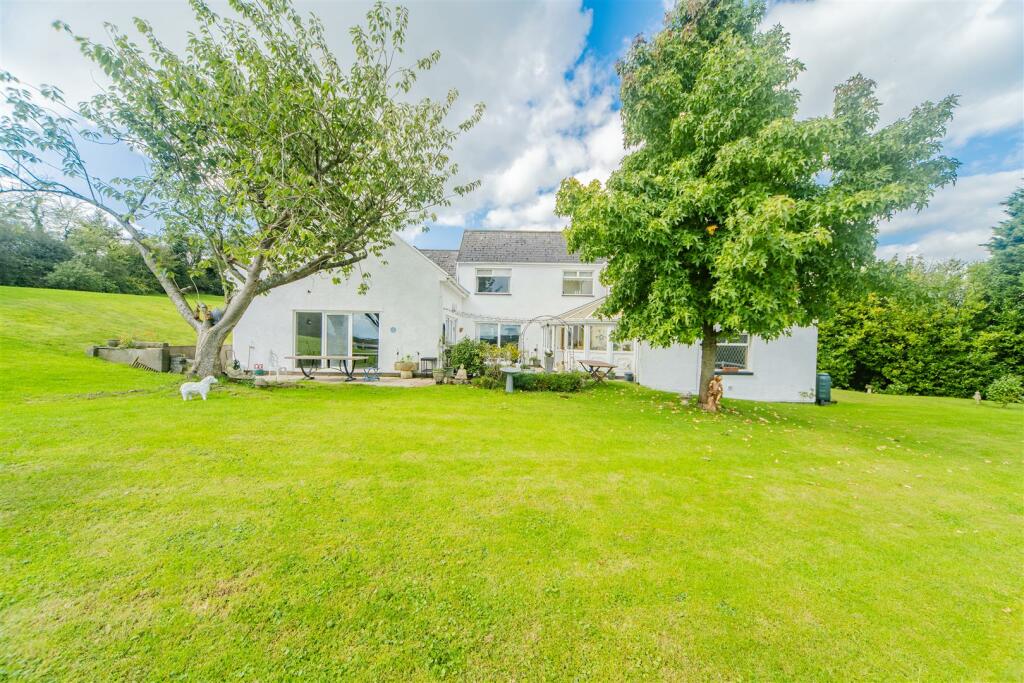 Additional image 61 of Gilbert Lane East, Barry