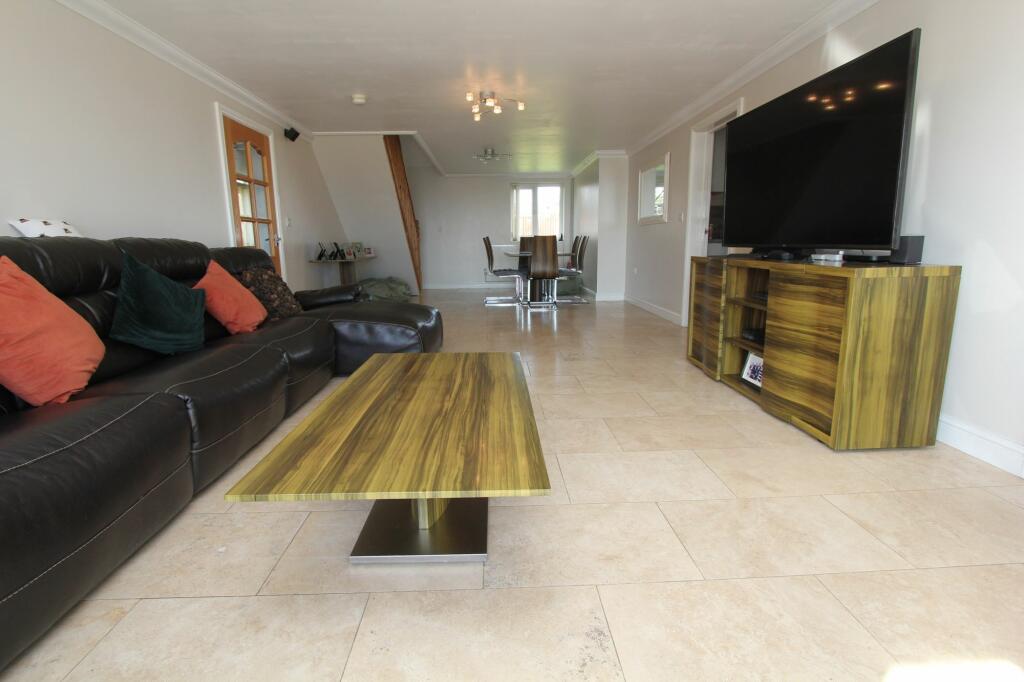 Additional image 27 of South View, Rhoose, CF62