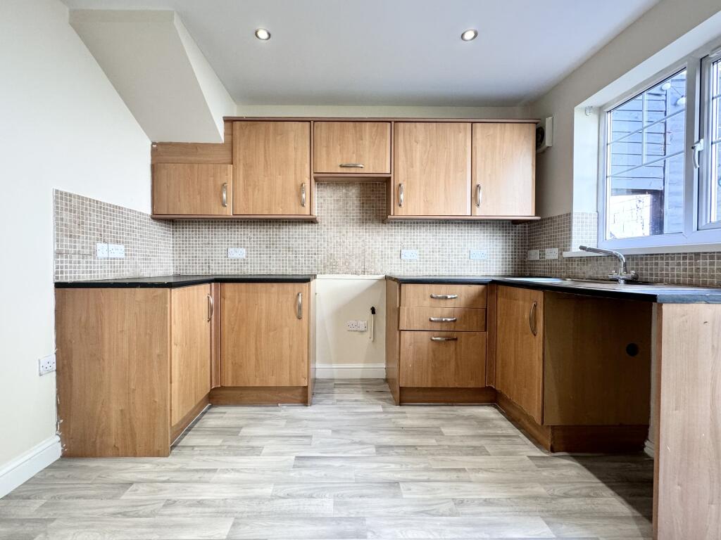 Additional image 8 of The Willow, Stream Street, Mountain Ash