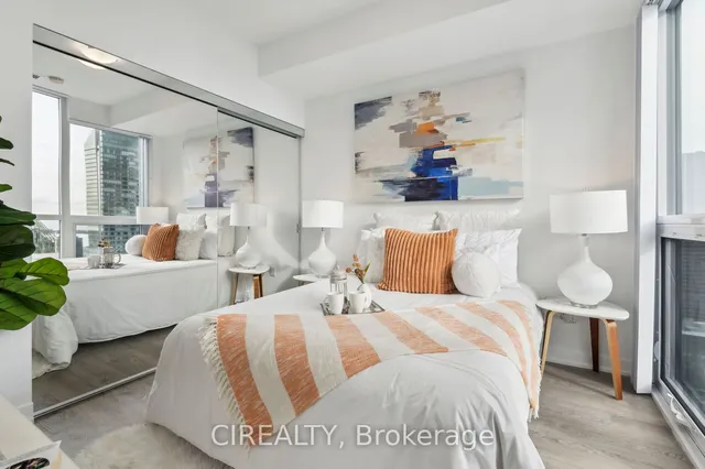 Additional image 15 of 99 John St Unit 4002