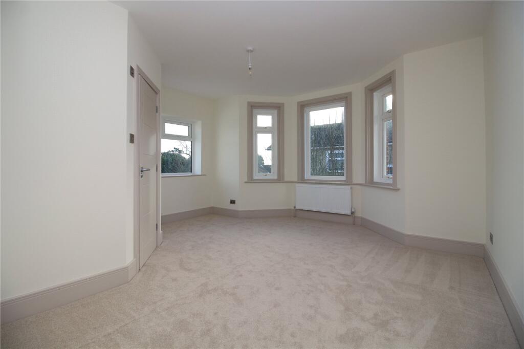 Additional image 6 of York Avenue, New Milton, Hampshire, BH25