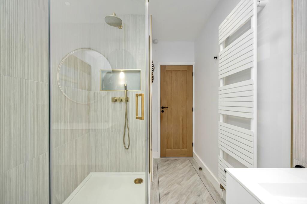 Additional image 19 of Cedar Way, Henfield, BN5