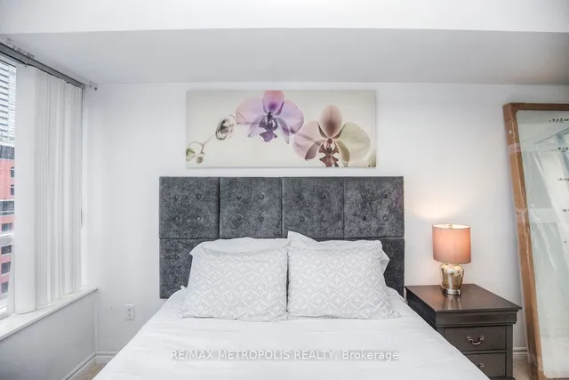 Additional image 26 of 270 Wellington St Unit 1002